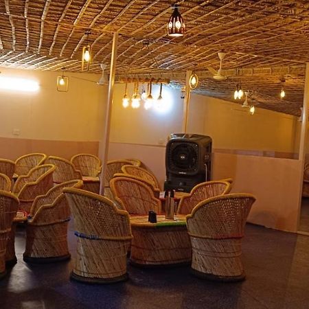 Divine Ganga Resort Risikés Kültér fotó