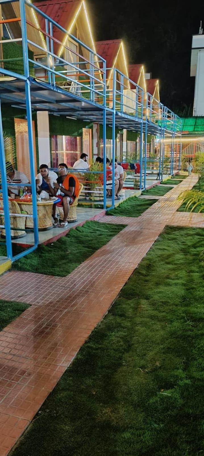 Divine Ganga Resort Risikés Kültér fotó
